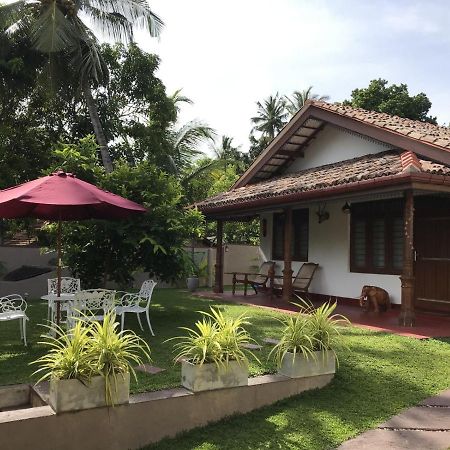 Villa Bubble Sea Unawatuna Exterior foto